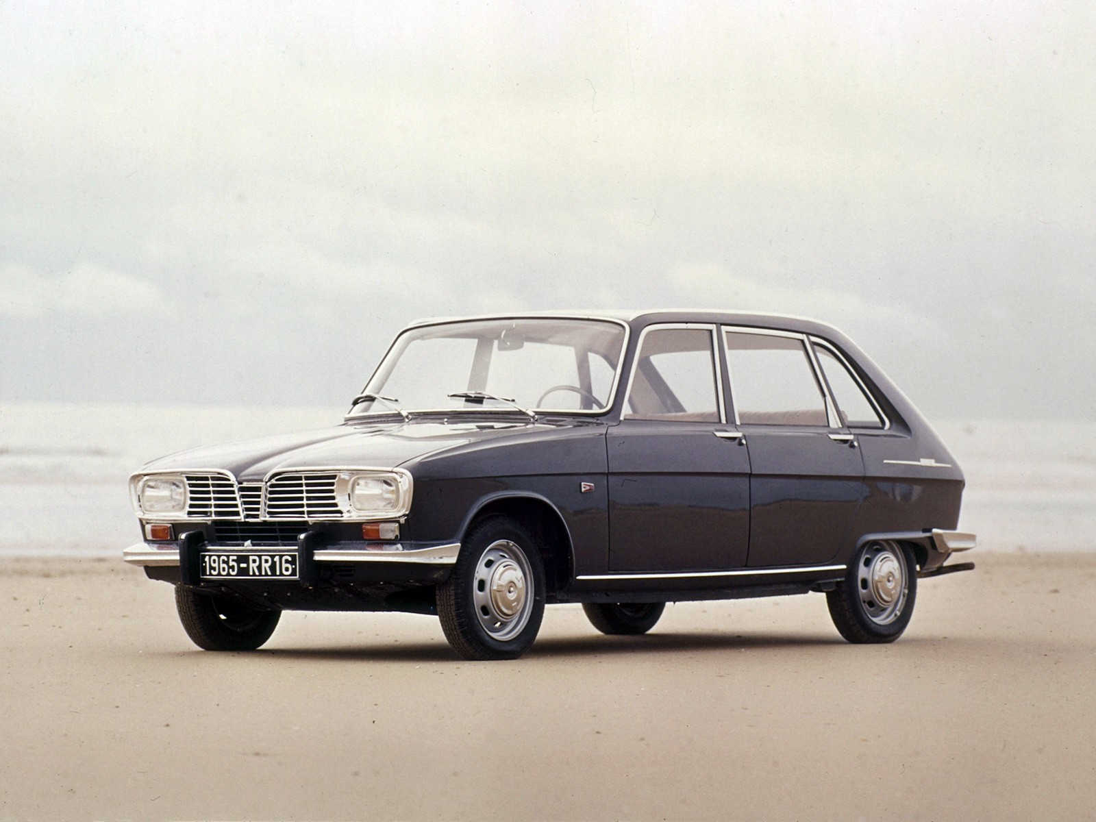 Renault 16 photo 3