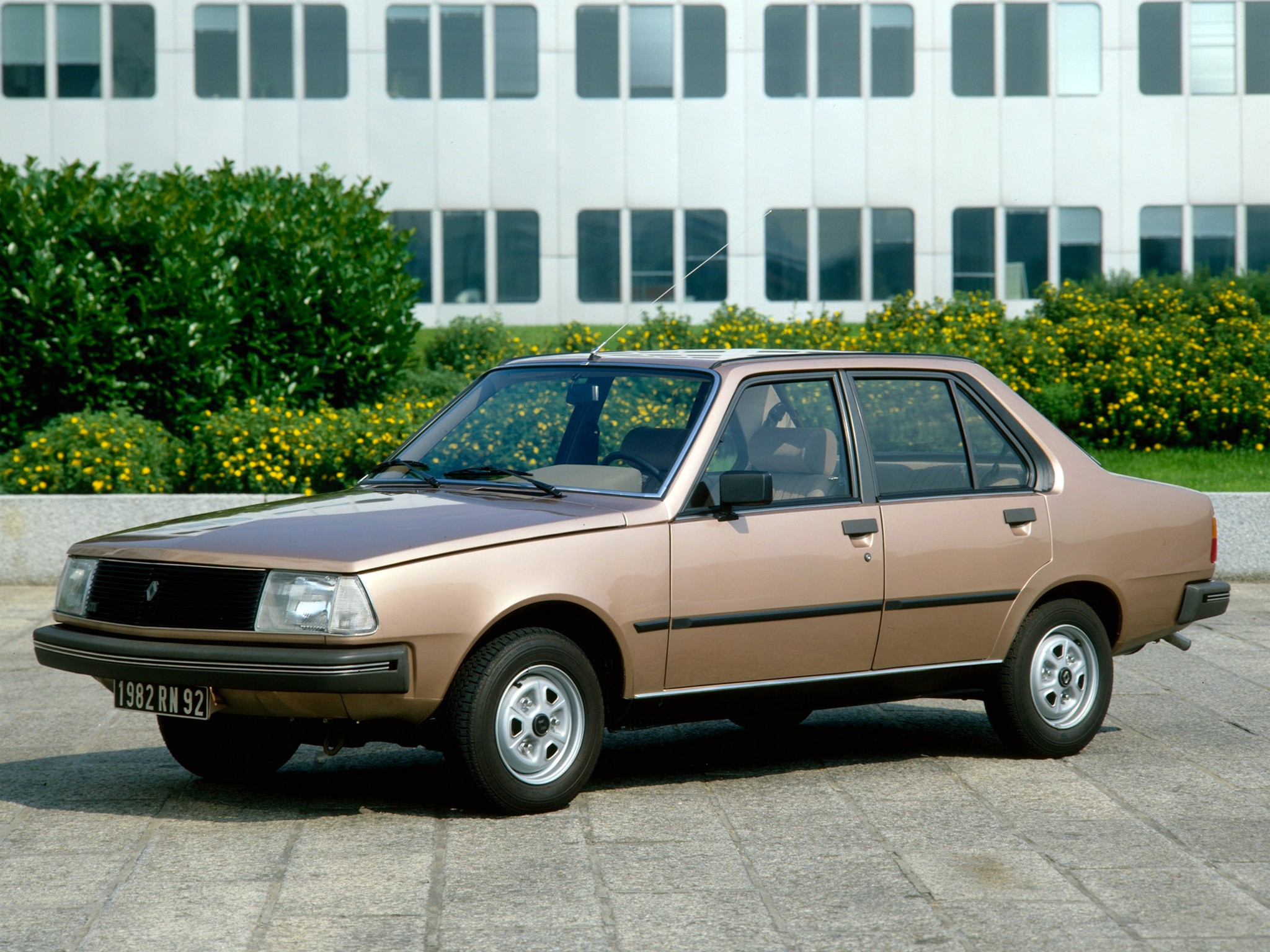 Renault 18 photo 10