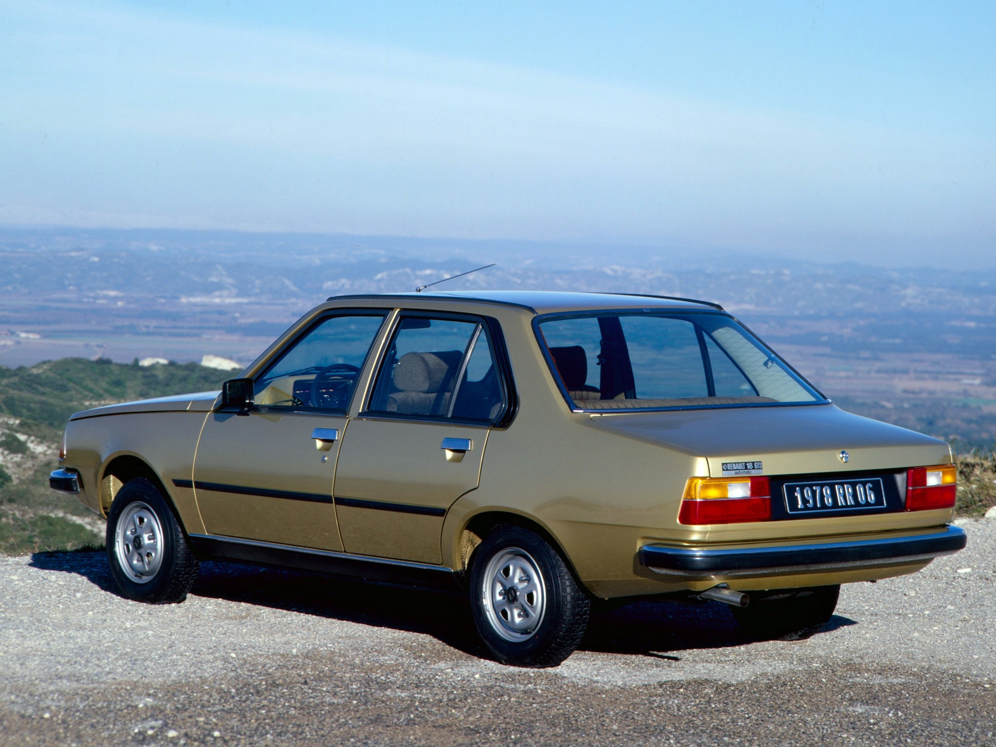 Renault 18 photo 8