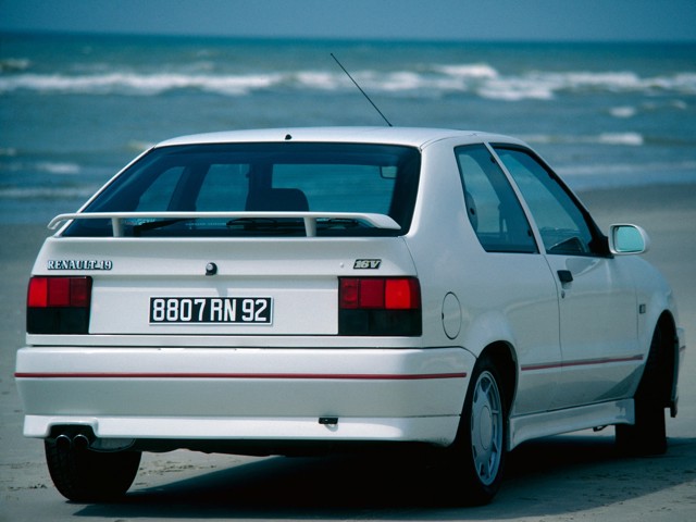 Renault 19 foto 8