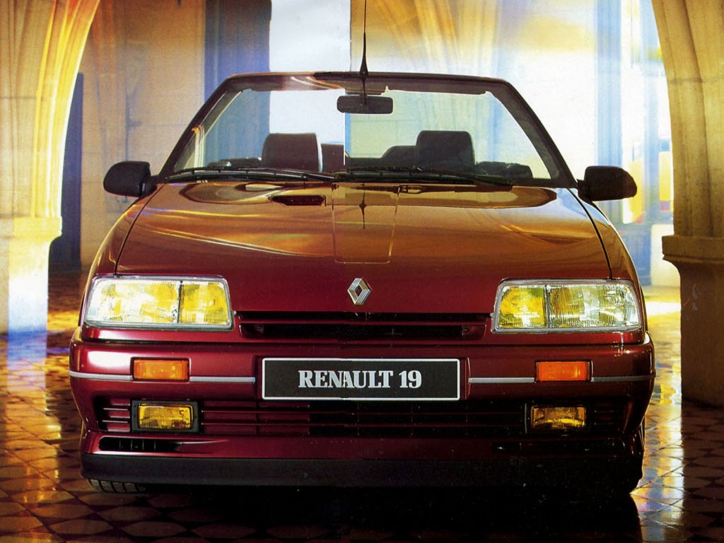 Renault 19 photo 3
