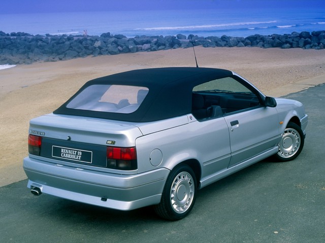 Renault 19 photo 7