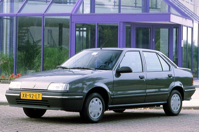 Renault 19 foto 8