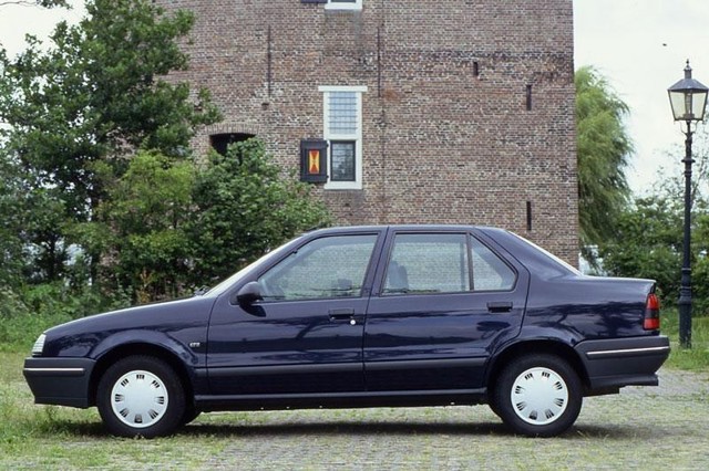 Renault 19 foto 9