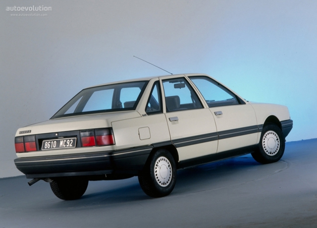 Renault 21 photo 2
