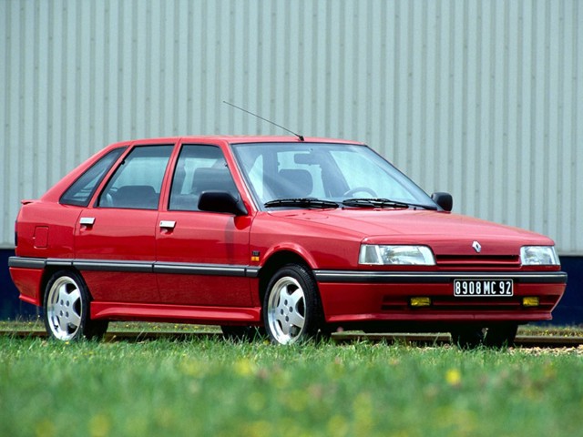 Renault 21 photo 4