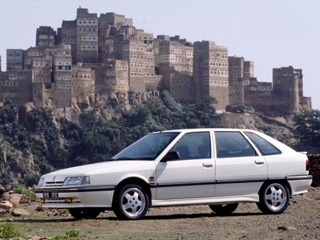 Renault 21 photo 6