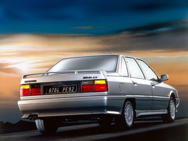 Renault 21 photo 13