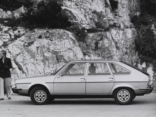 Renault 30 photo 9