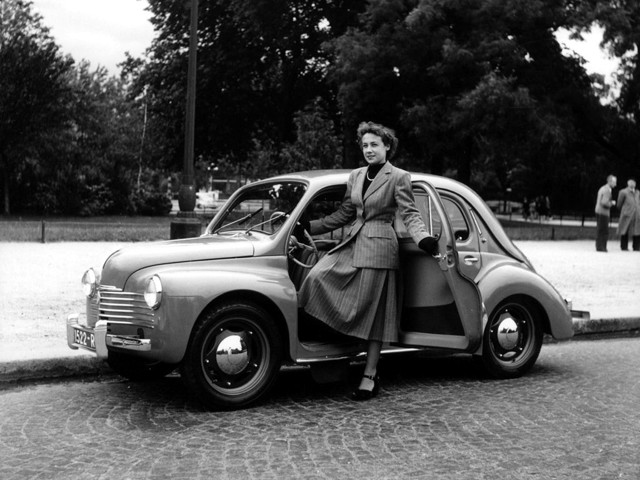 Renault 4 Cv photo 8