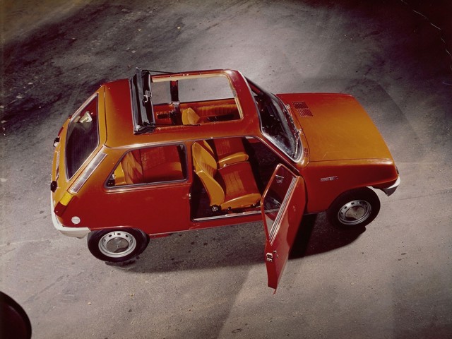 Renault 5 photo 42