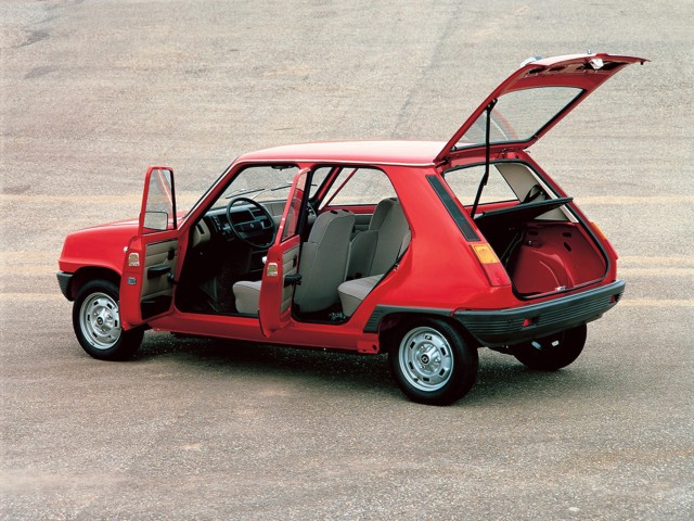 Renault 5 photo 2