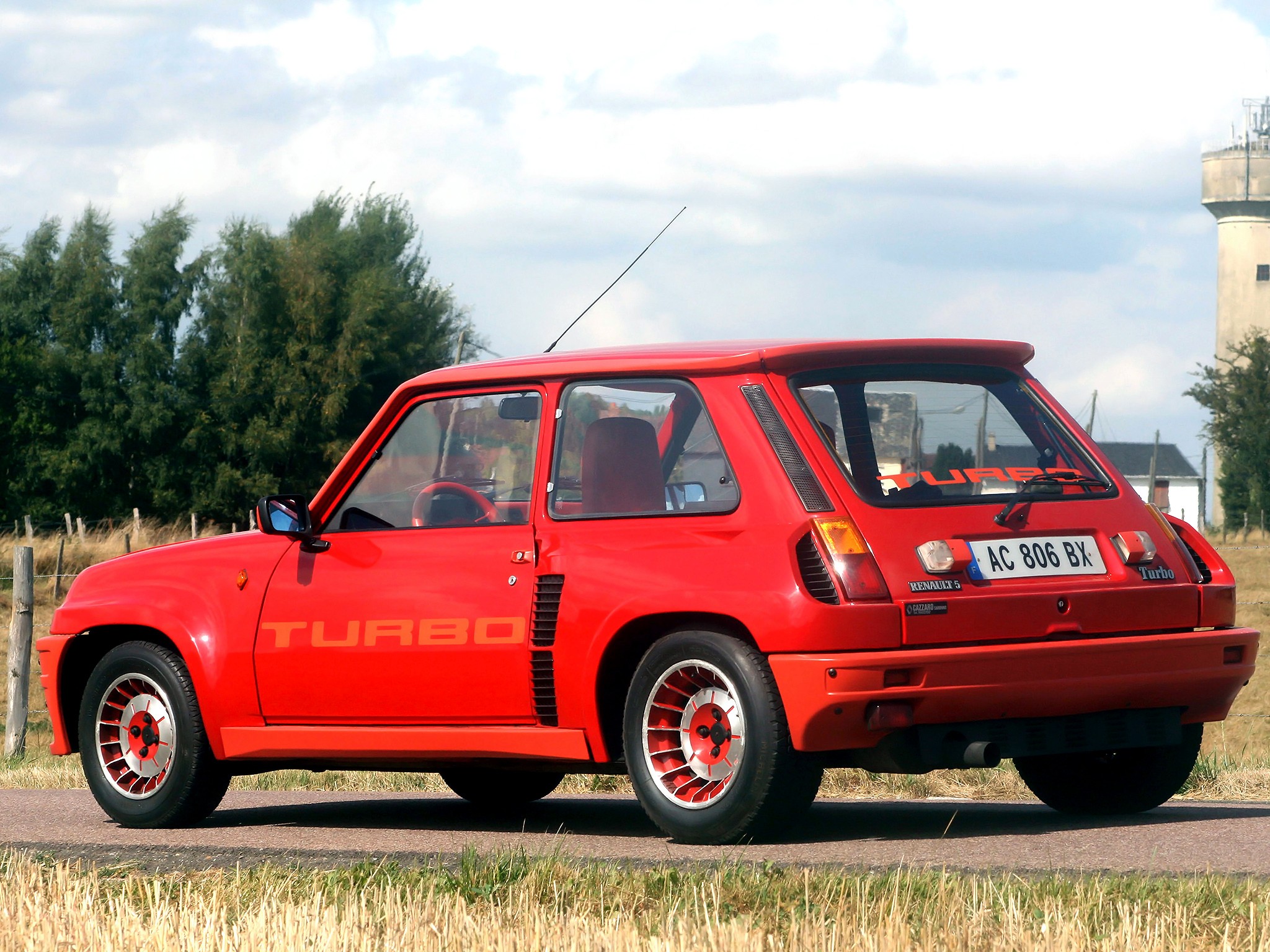 Renault 5 photo 14