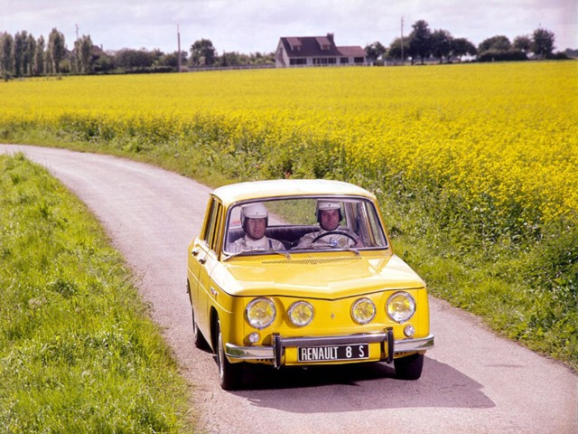 Renault 8 photo 7