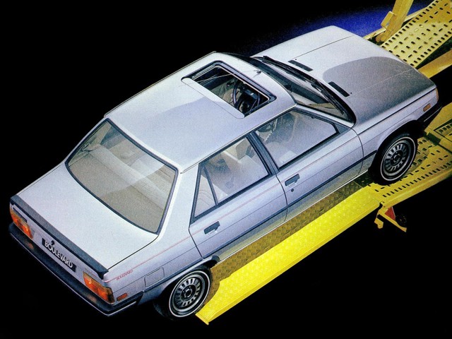 Renault 9 photo 9