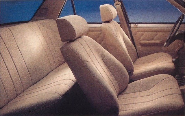 Renault 9 photo 10
