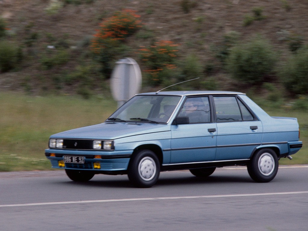 Renault 9 photo 3