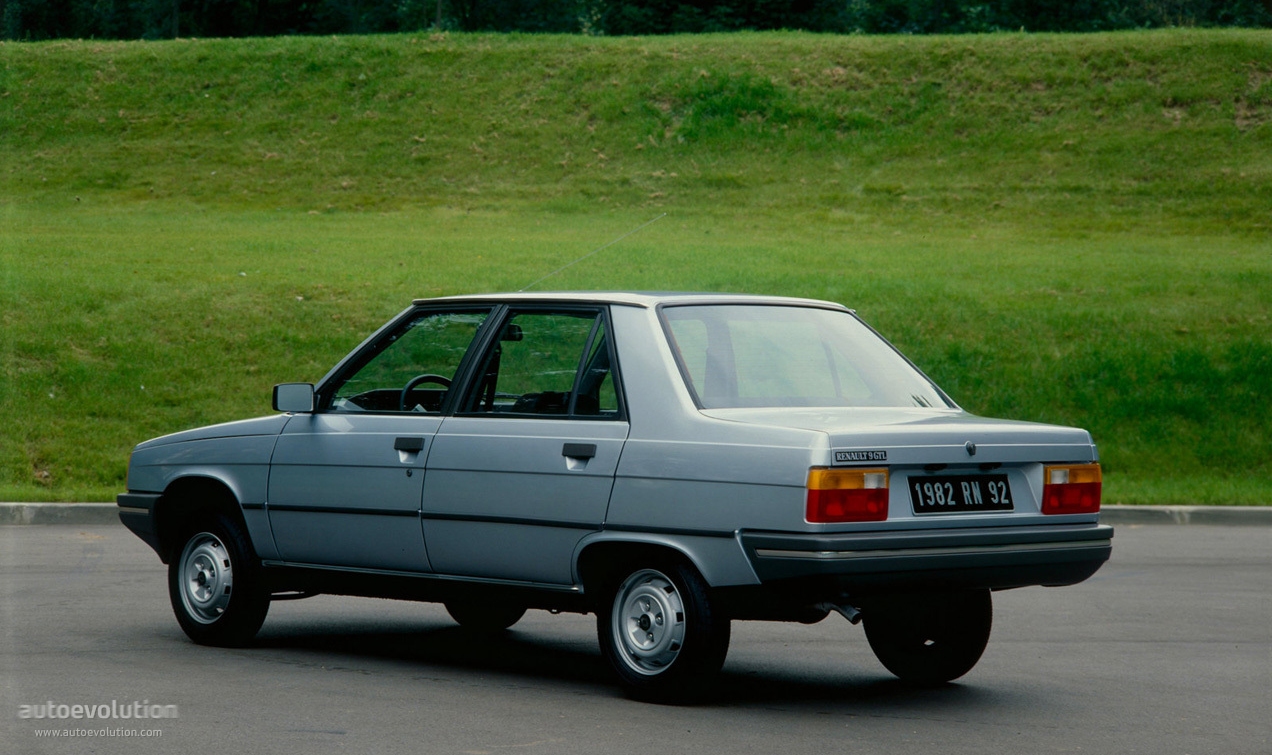 Renault 9 photo 2