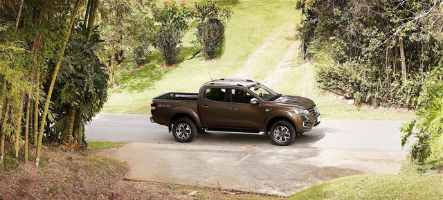 Renault Alaskan photo 12