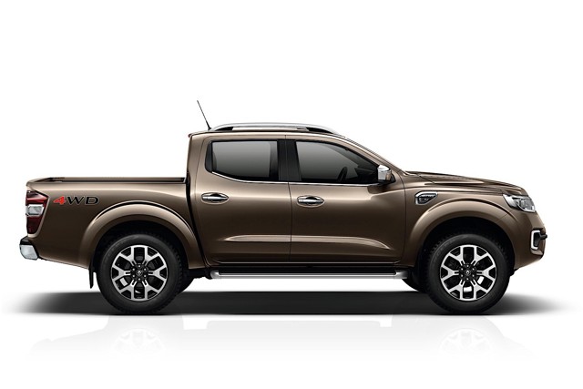 Renault Alaskan photo 16