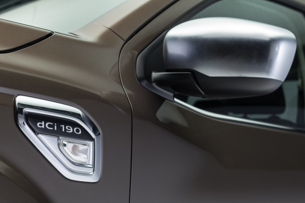 Renault Alaskan photo 22