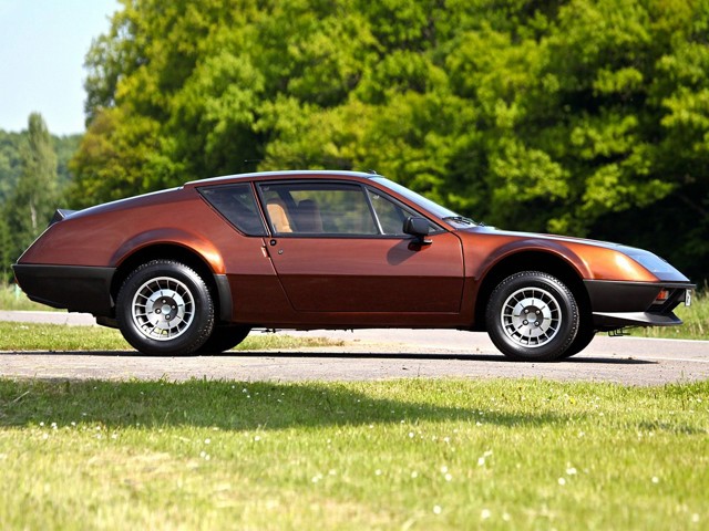 Renault Alpine photo 11