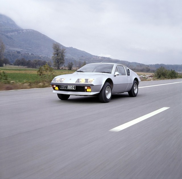 Renault Alpine photo 17