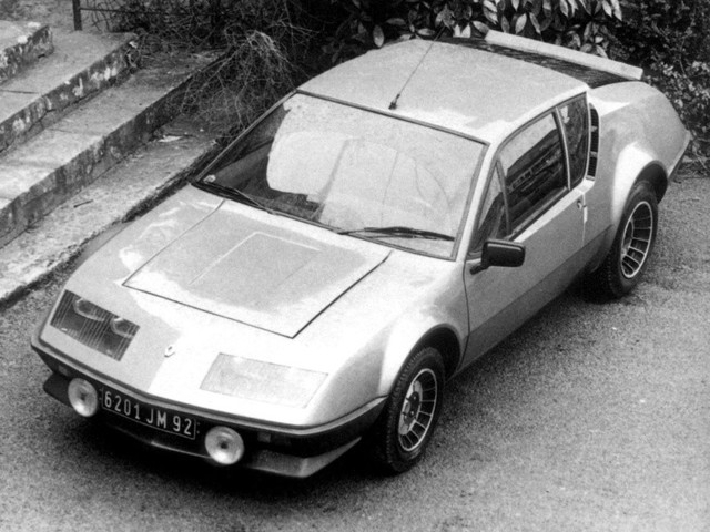 Renault Alpine photo 3