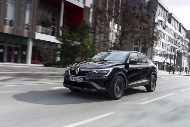 Renault Arkana photo 3