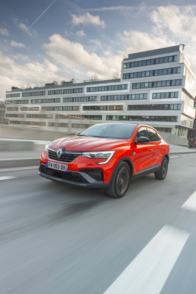 Renault Arkana photo 4