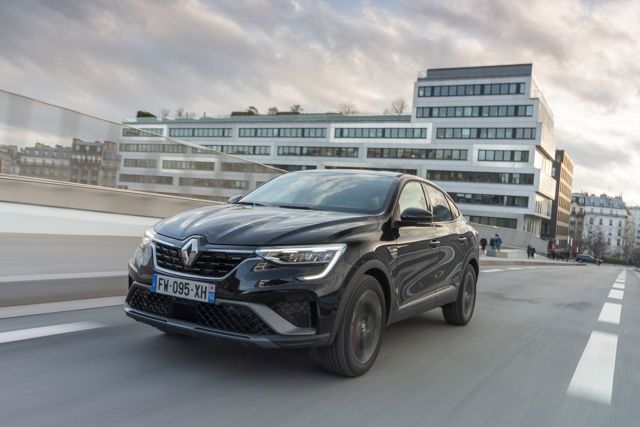 Renault Arkana photo 9