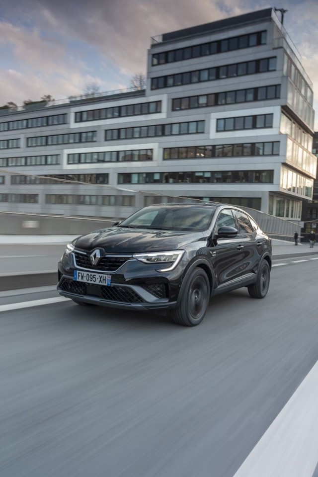 Renault Arkana photo 11