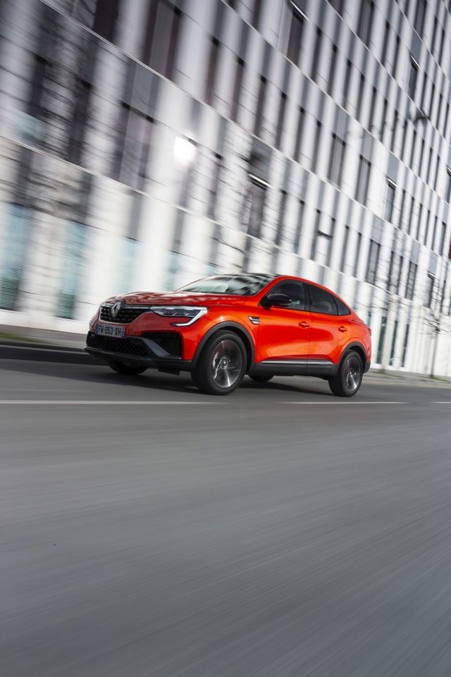 Renault Arkana photo 16