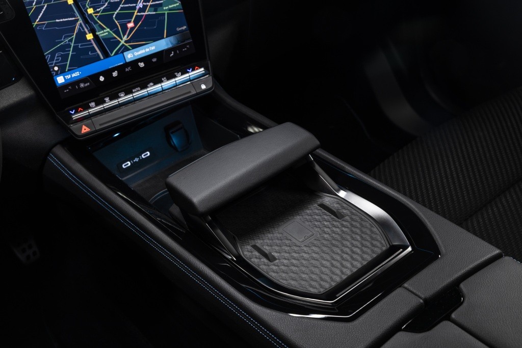 Renault Austral photo 56