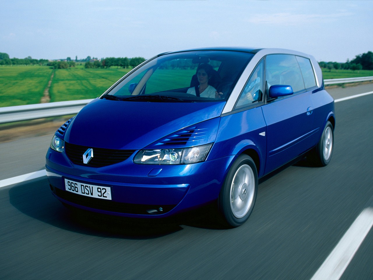 Renault Avantime photo 17