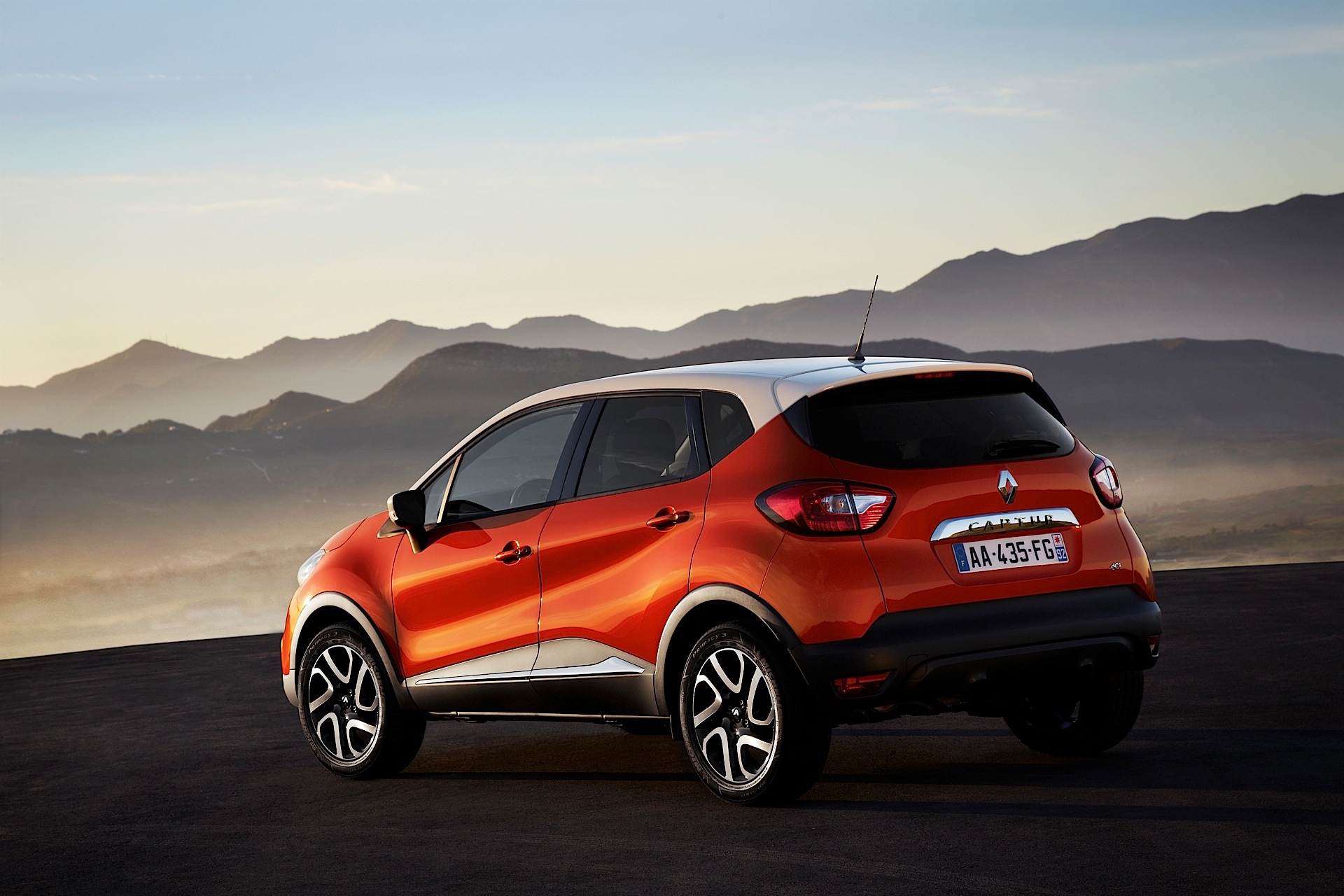 Renault Captur photo 16