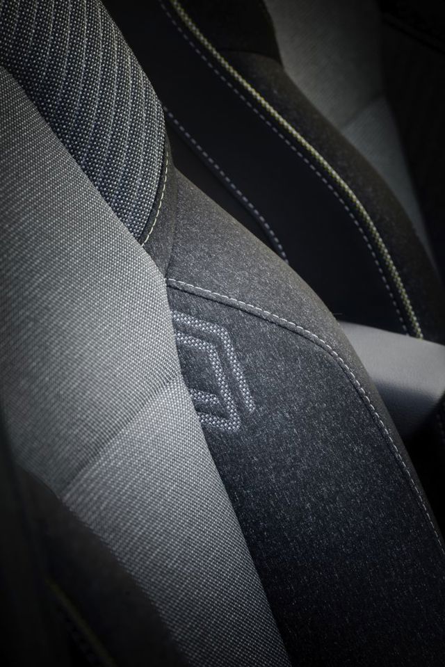 Renault Captur photo 102