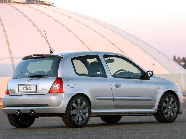 Renault Clio 3 Doors photo 9