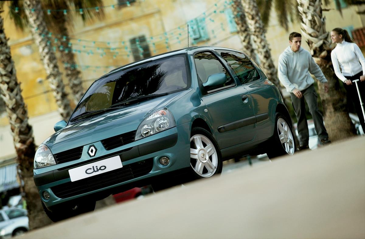 Renault Clio 3 Doors photo 20