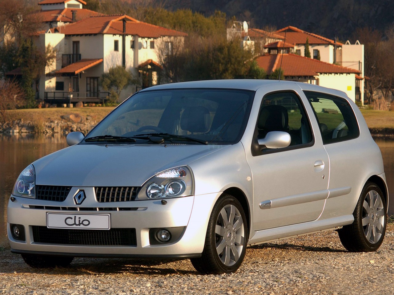 Renault Clio 3 Doors photo 21