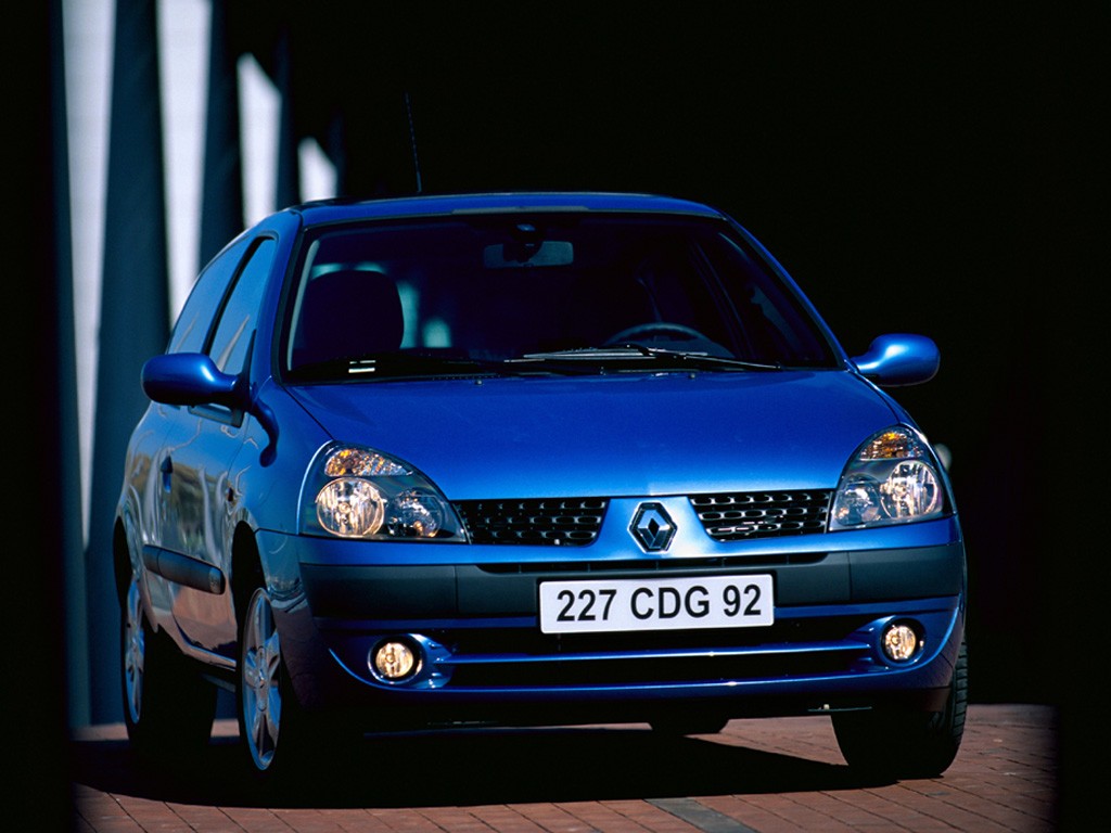 Renault Clio 3 Doors photo 23