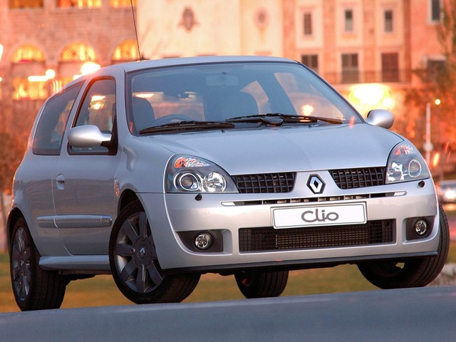 Renault Clio 3 Doors photo 24