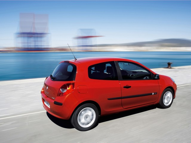 Renault Clio 3 Doors photo 21