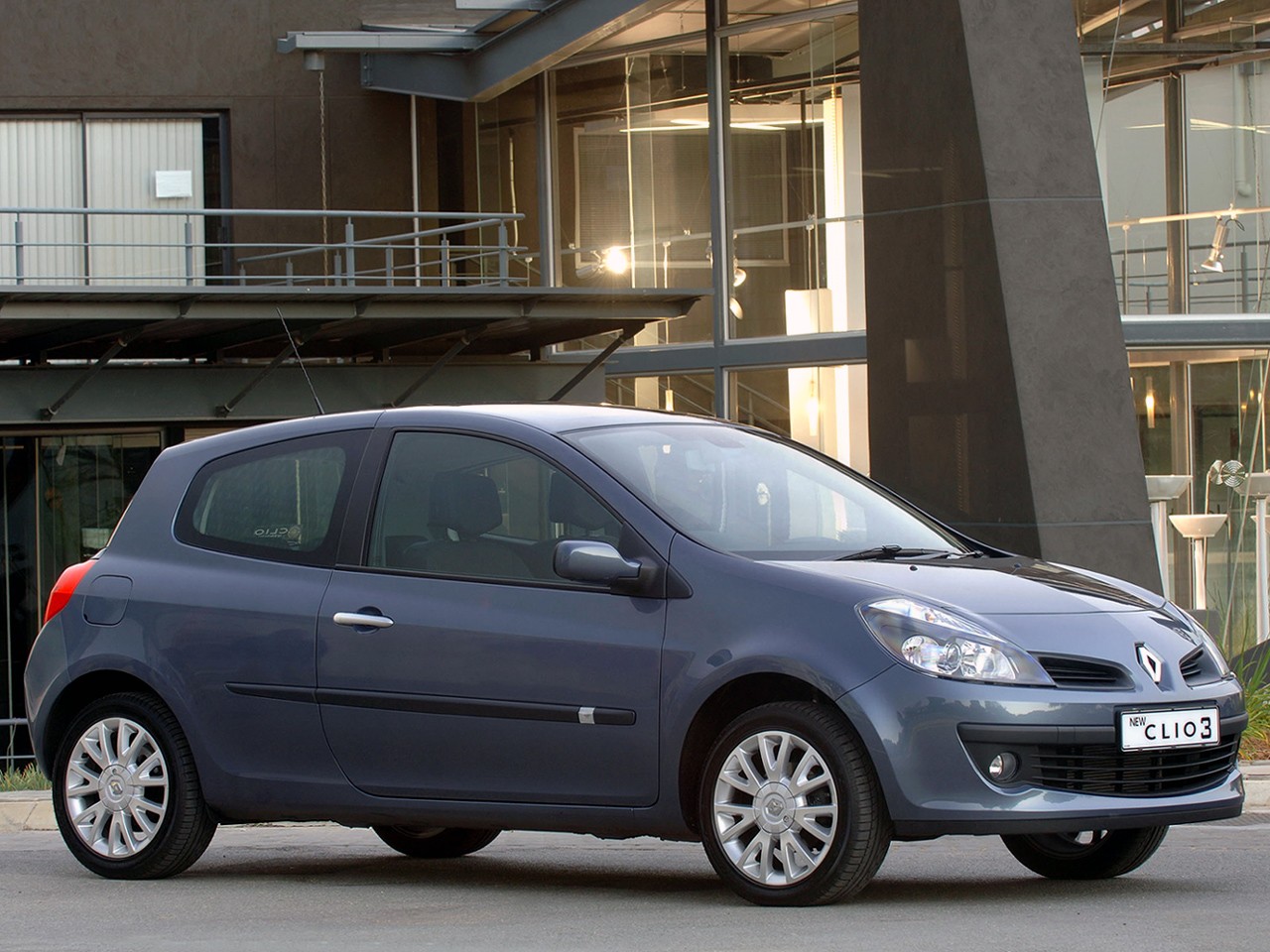 Renault Clio 3 Doors photo 29