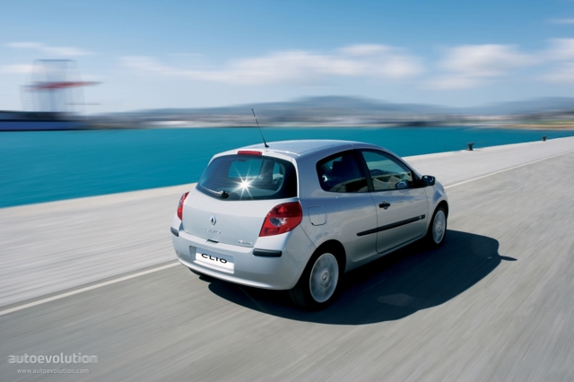 Renault Clio 3 Doors photo 5