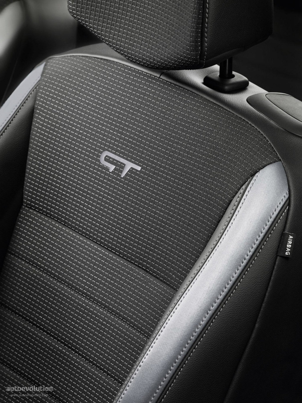 Renault Clio 3 Doors photo 19