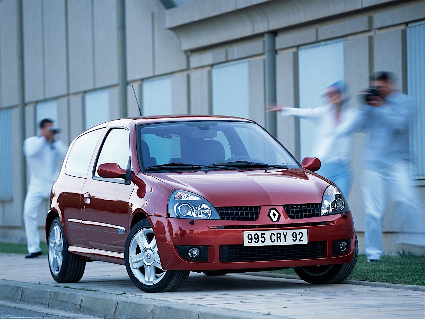 Renault Clio 3 Doors photo 5