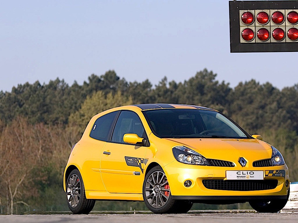 Renault Clio 3 Doors photo 10