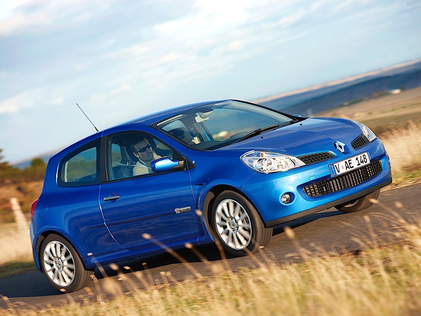 Renault Clio 3 Doors photo 12