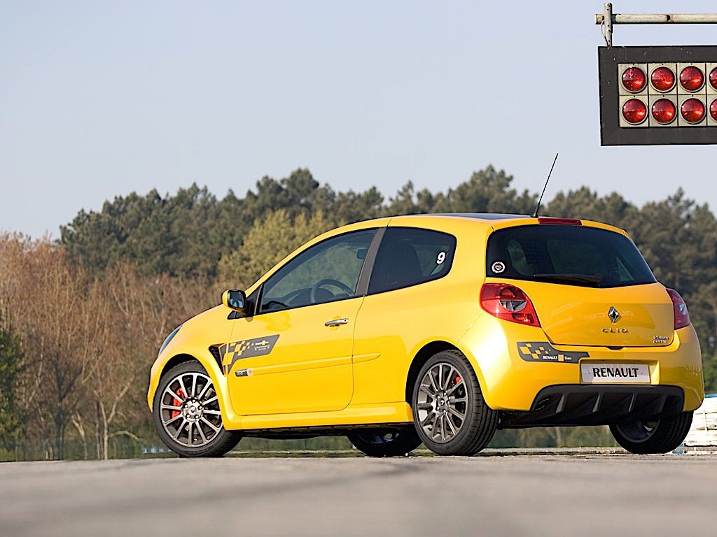 Renault Clio 3 Doors photo 21